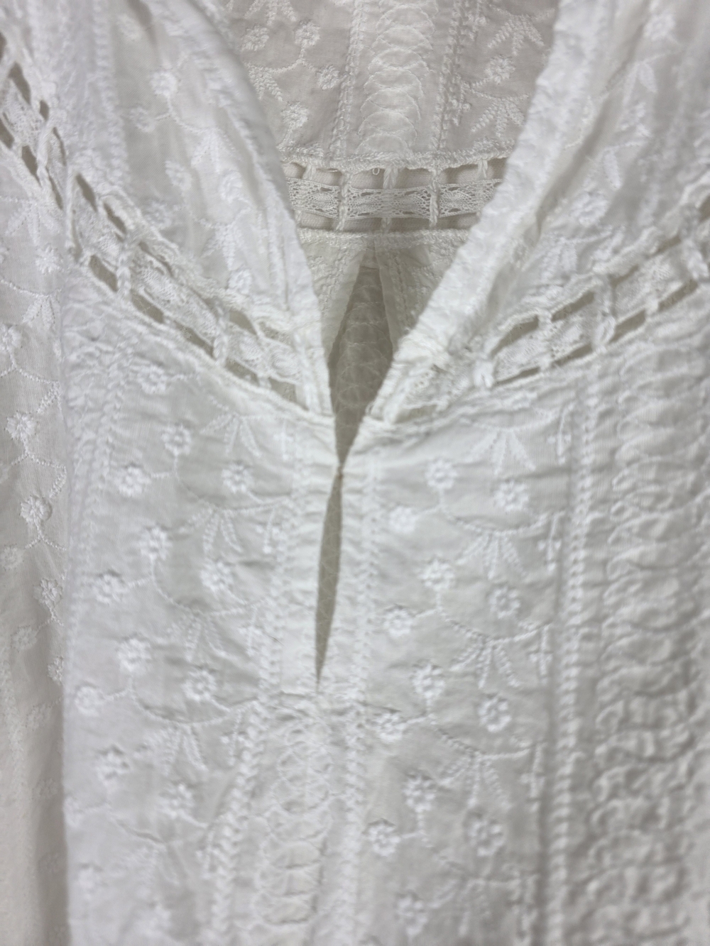 Maje White Embroidered Lace Blouse with Puff Sleeves - Picture 11 of 15